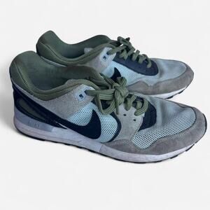 Nike womens internationalist sneakers